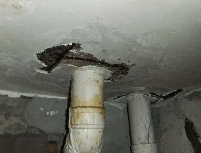 鸠江卫生间漏水维修公司浅析鸠江卫生间渗水维修的方法